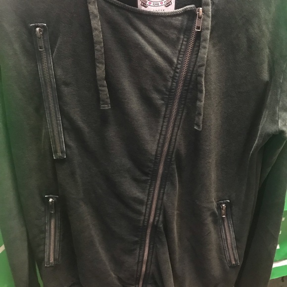 NEW Jacket - Picture 5 of 6